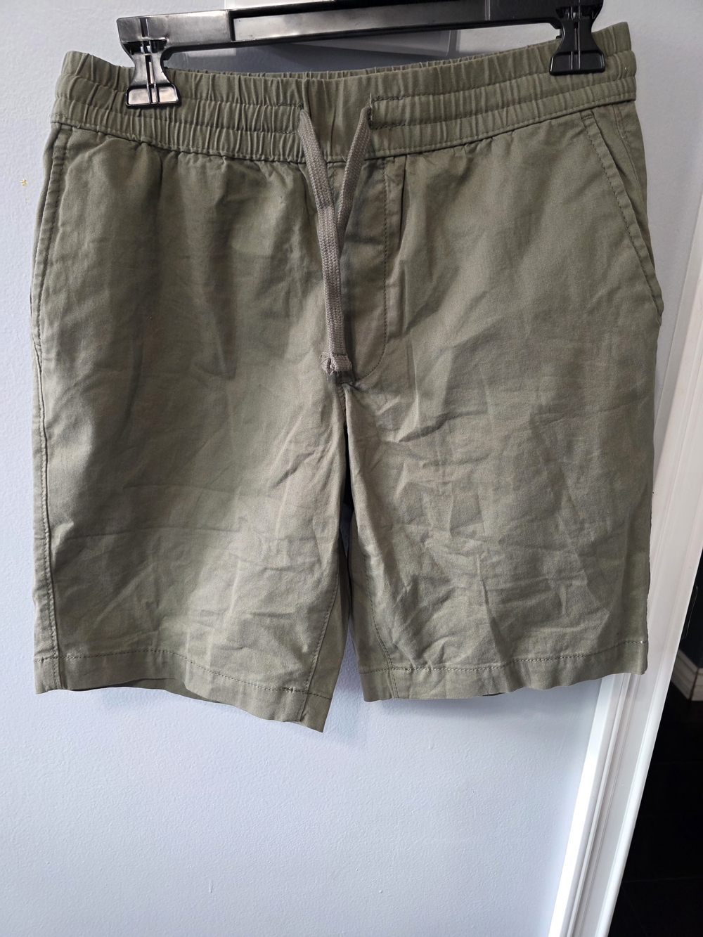 Sonoma Men's Olive Drawstring Athletic Shorts